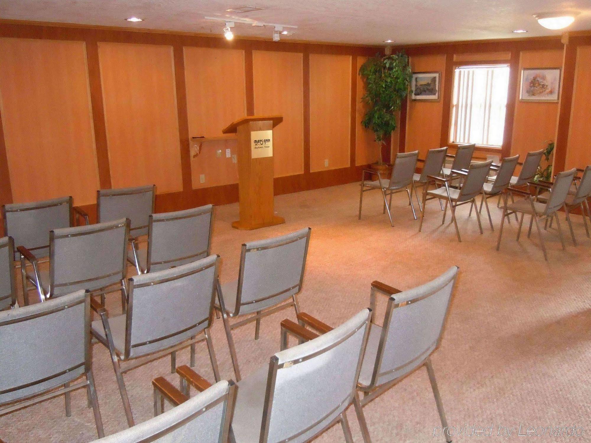 Bays Inn And Suites Бейтаун Удобства фото